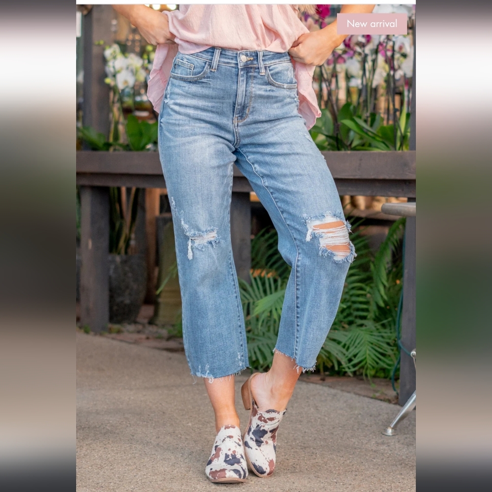 Judy Blue High Rise Wide Leg Crop Jeans